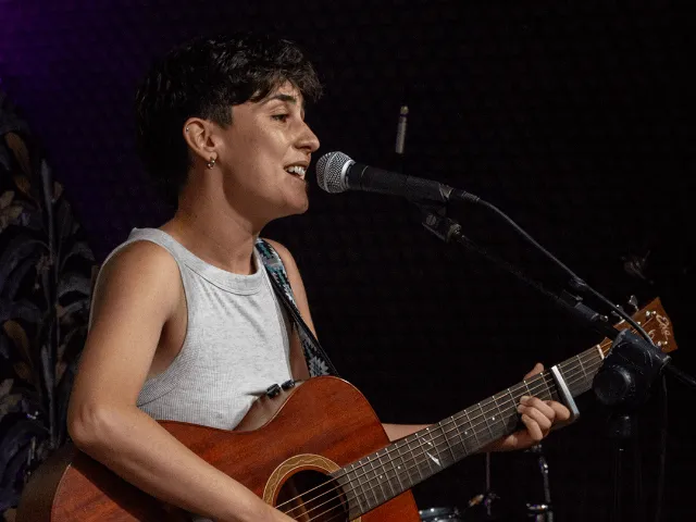 Artista in performance sul palco — Audizioni Prima Edizione PMA 2025