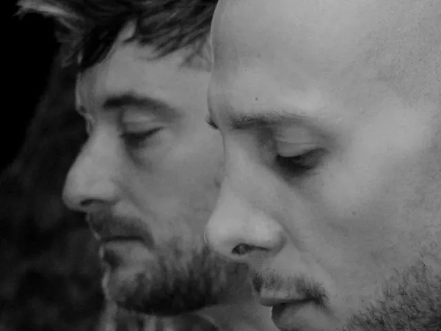 Cantante al microfono — Audizioni Prima Edizione PMA 2025