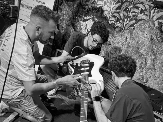 Artista in performance sul palco — Audizioni Prima Edizione PMA 2025